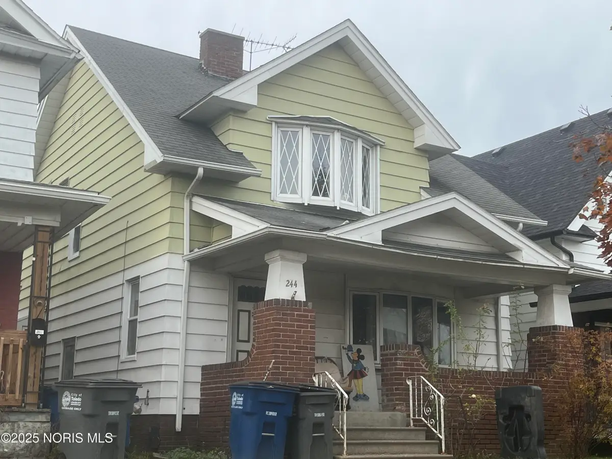 244 Raymer Boulevard, Toledo, OH 43605 - Image #1