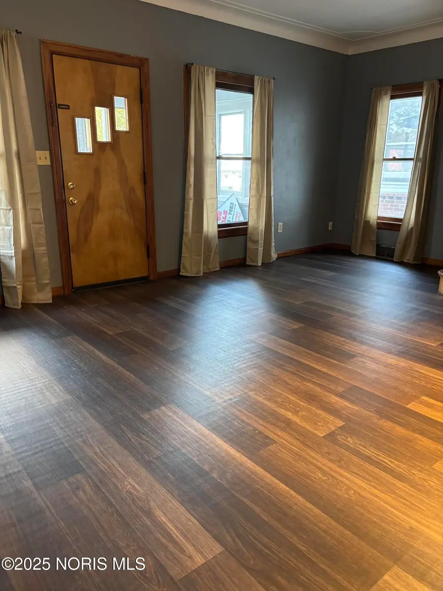 191 Oak Street, Rossford, OH 43460 - Image #2