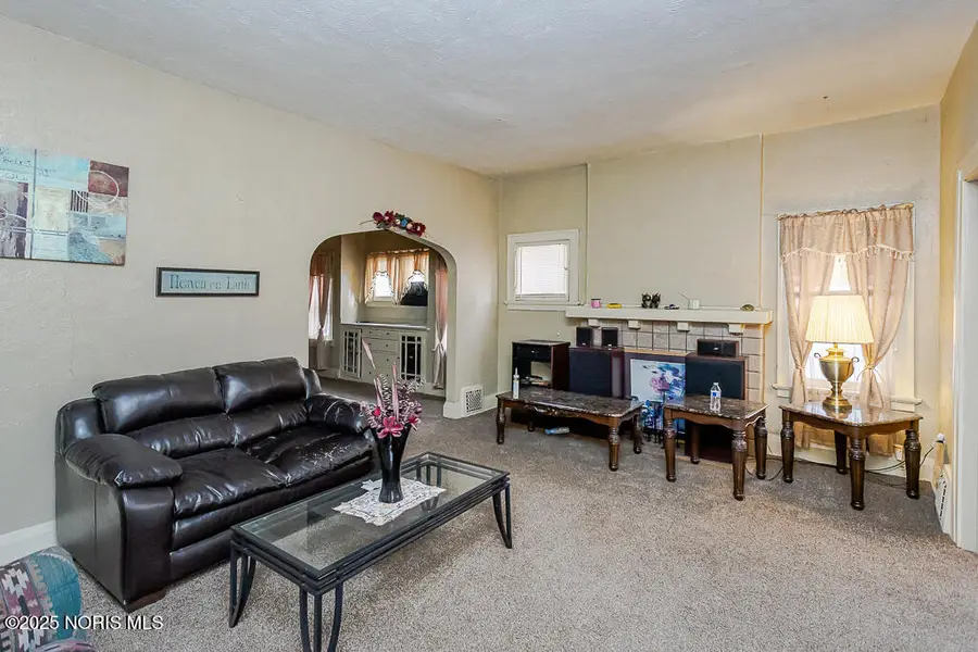 1426 Macomber Street, Toledo, OH 43606 - Image #2