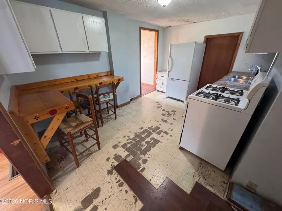 2733 Edwin Street, Oregon, OH 43616 - Image #3