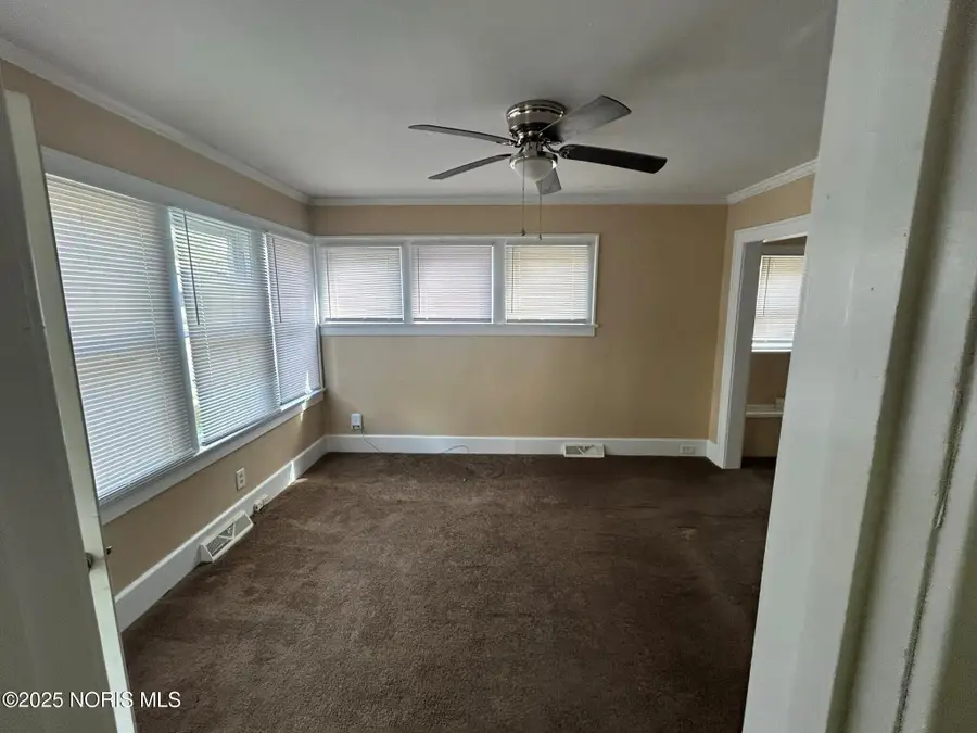 2035 Barrows Street, Toledo, OH 43613 - Image #2