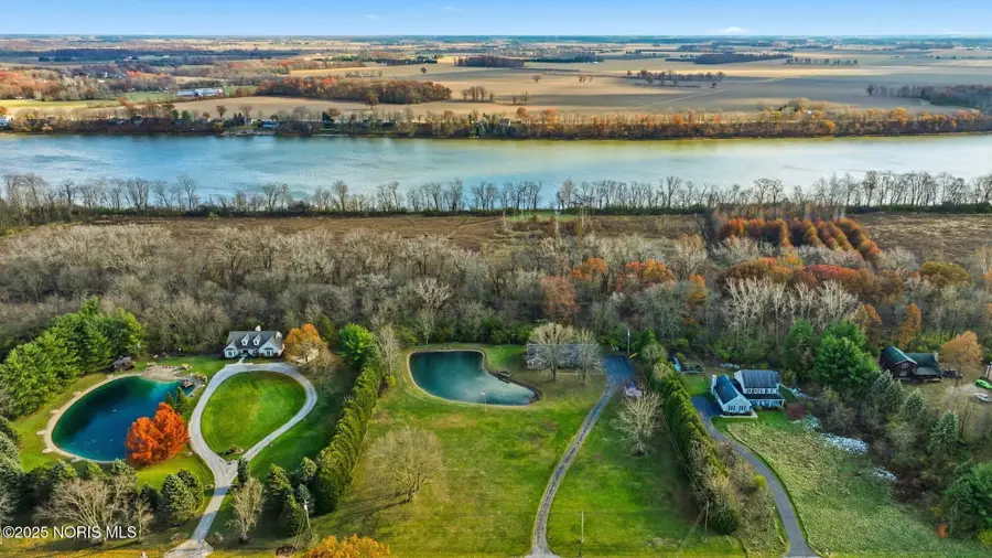 10855 S River Road, Grand Rapids, OH 43522 - Image #3