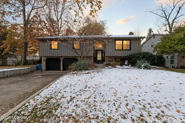 3637 Fairwood Drive, Sylvania, OH 43560