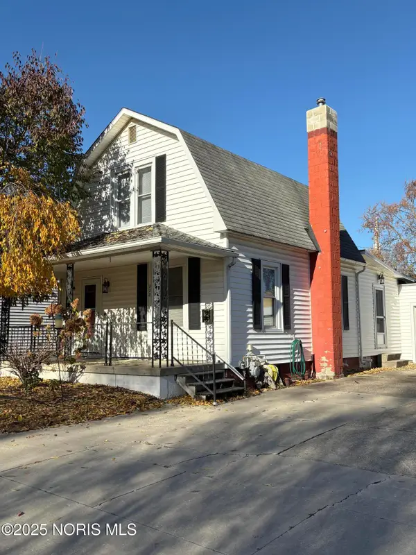 228 E Main Street, Napoleon, OH 43545