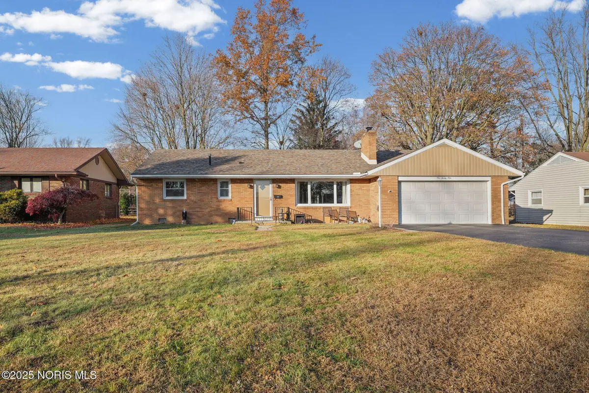 129 Parkside Drive, Swanton, OH 43558 - Image #1