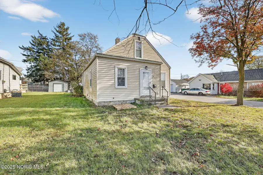 615 Oregon Road, Northwood, OH 43619 - Image #2