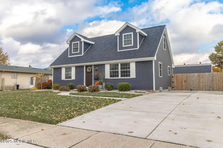 317 Pepperton Drive, Oregon, OH 43616 - Image #3
