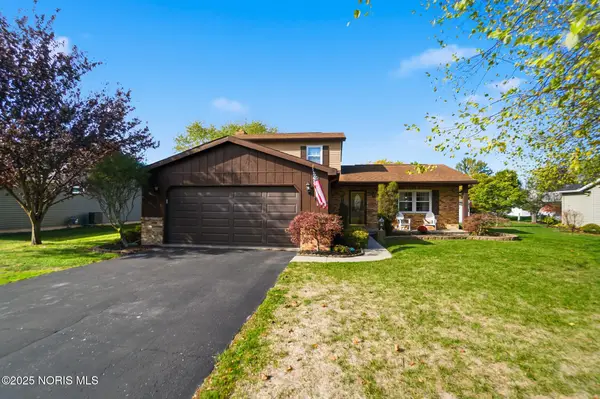 838 Longmeadow Lane, Findlay, OH 45840