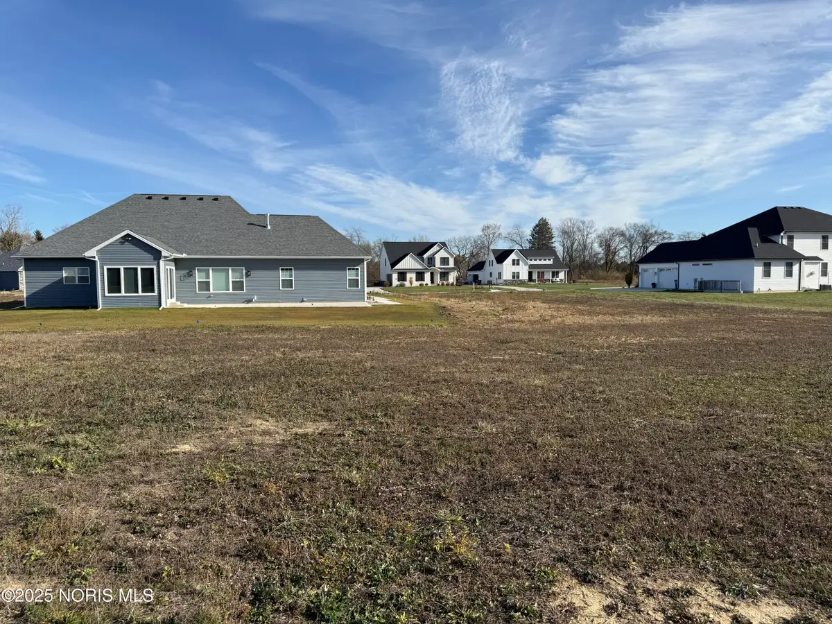 5557 Waterville Monclova Road, Monclova, OH 43542 - Image #1