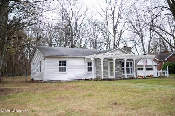 6024 Acres Road, Sylvania, OH 43560