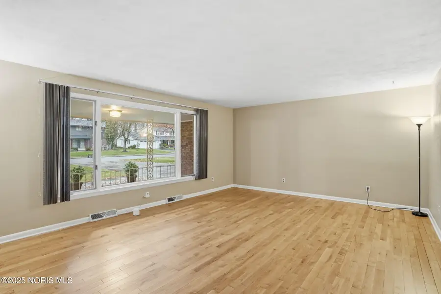 601 Yorkshire Drive, Findlay, OH 45840 - Image #2