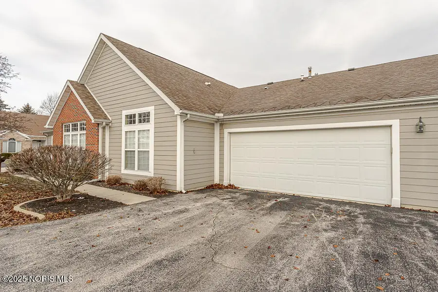 5755 Crossbrooke Lane, Waterville, OH 43566 - Image #2