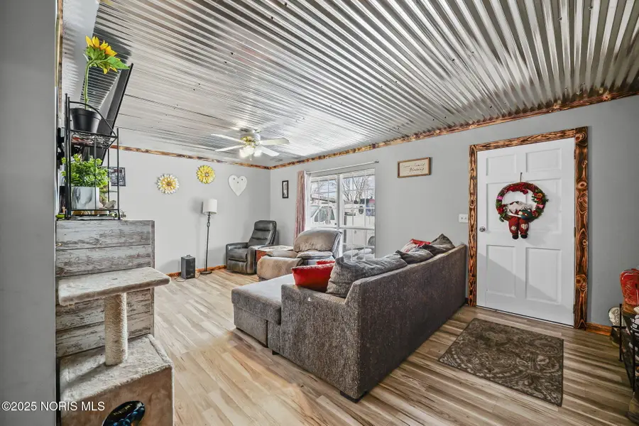 12570 W Axline Street, Fostoria, OH 44830 - Image #2