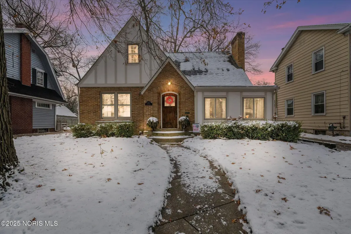 2513 Portsmouth Avenue, Toledo, OH 43613 - Image #1