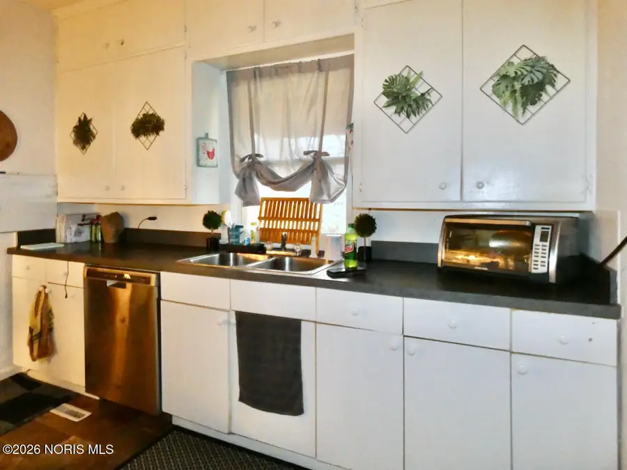 1717 Fairfax Road, Toledo, OH 43613 - Image #3