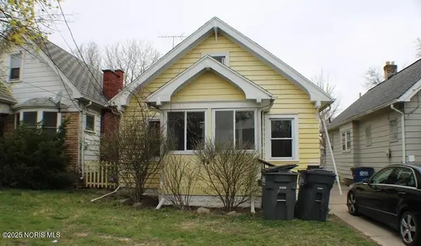 2022 Berdan Avenue, Toledo, OH 43613