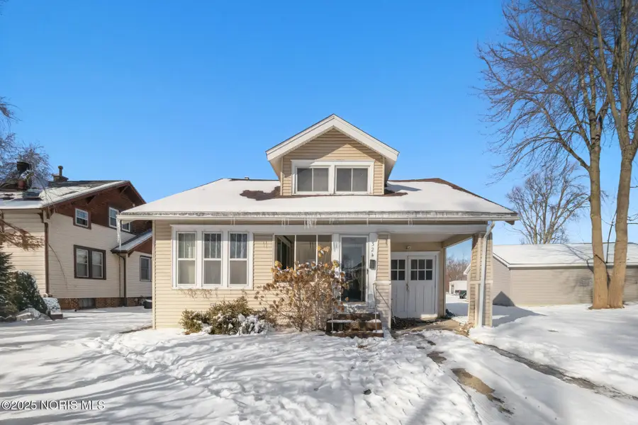 324 Carey Street, Napoleon, OH 43545 - Image #2