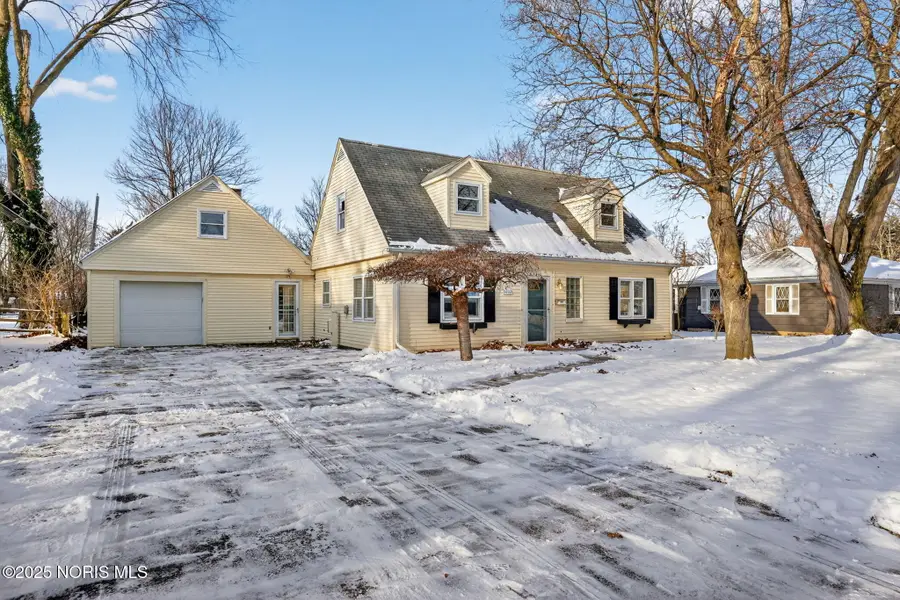 1010 Walnut Street, Perrysburg, OH 43551 - Image #2