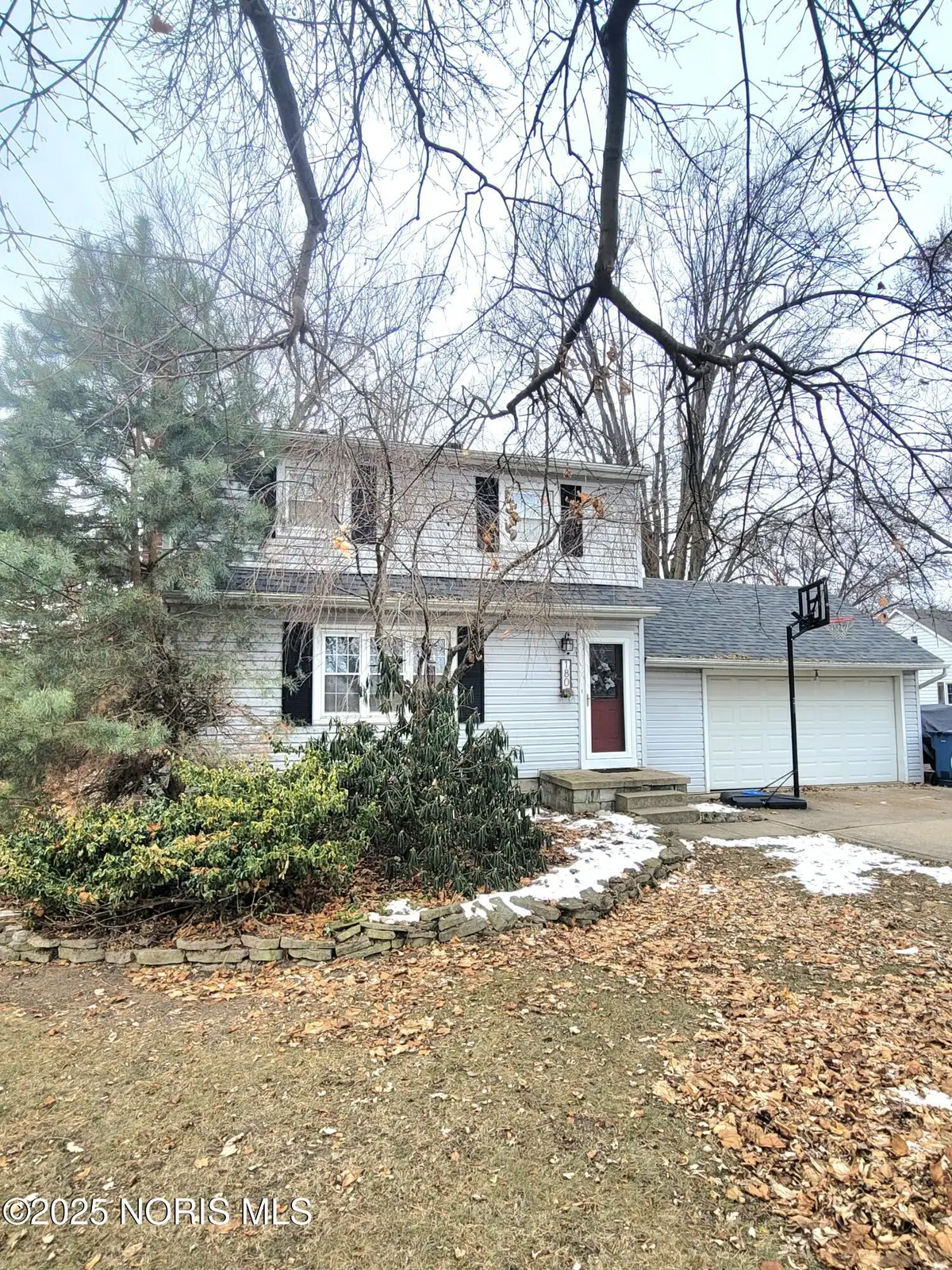 180 S Stadium Road, Oregon, OH 43616 - Image #1