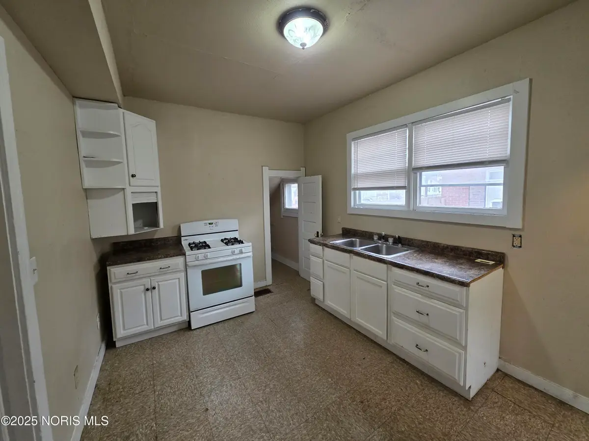 420 E Oakland Street, Toledo, OH 43608 - Image #1