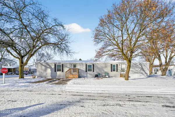 932 Skye Drive, Findlay, OH 45840