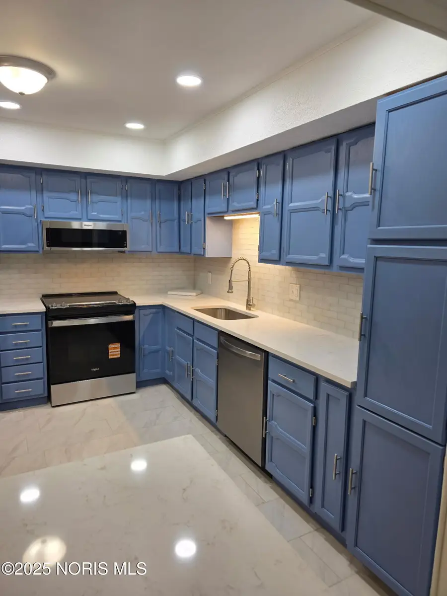 315 Clayton Street, Walbridge, OH 43465 - Image #3