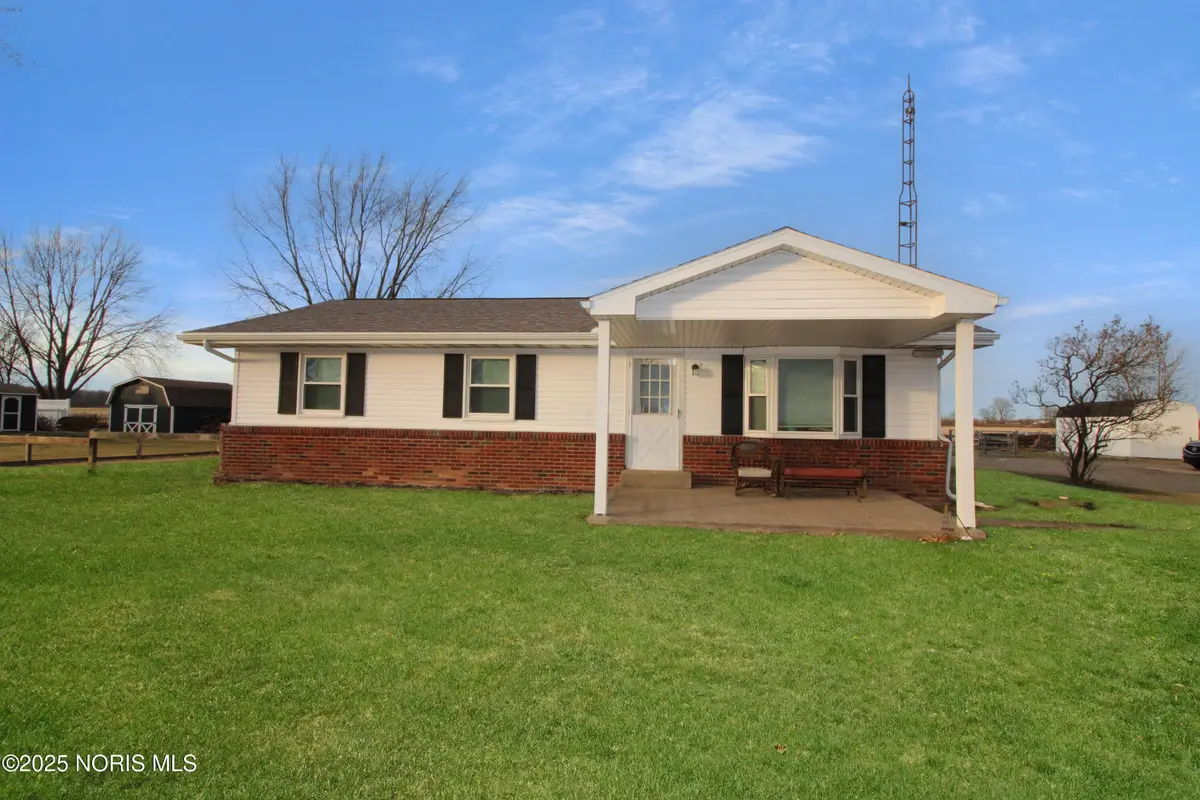 6711 W West Harbor Road, Port Clinton, OH 43452 - Image #1