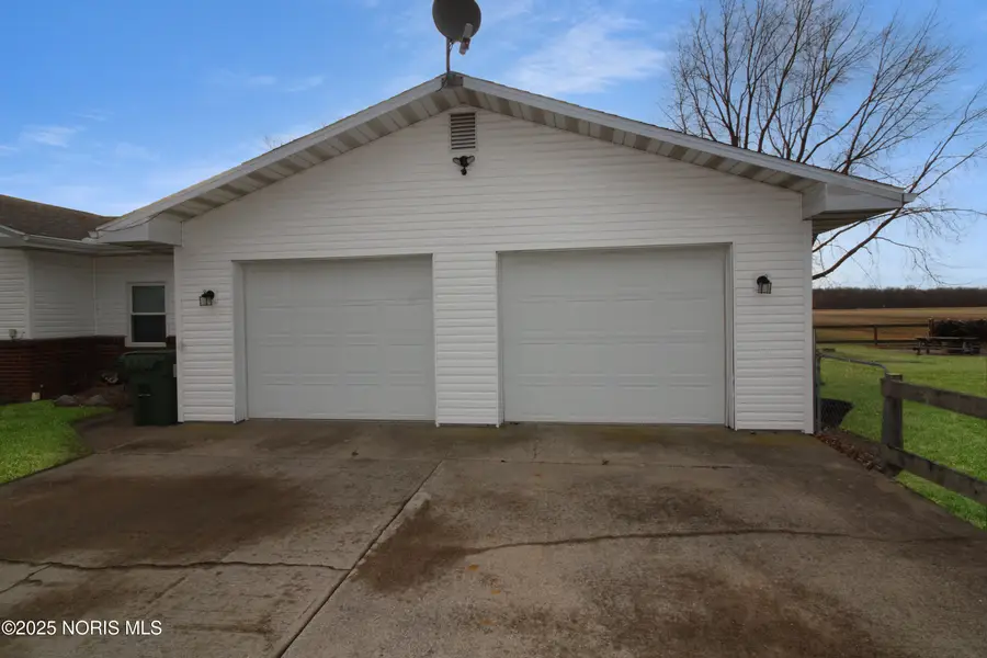 6711 W West Harbor Road, Port Clinton, OH 43452 - Image #3