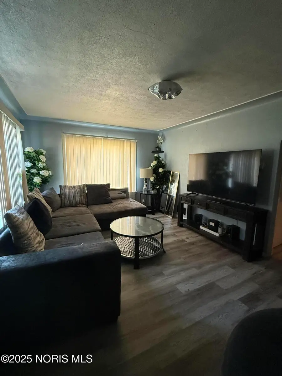 806 Clifton Boulevard, Toledo, OH 43607 - #3