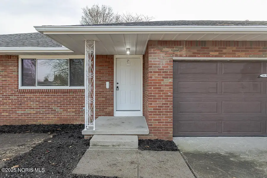 513 Holly Drive, Oregon, OH 43616 - Image #2