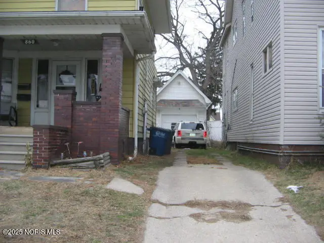 860 Prouty Avenue, Toledo, OH 43609 - Image #2