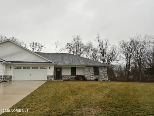 764 Clairmont Avenue, Napoleon, OH 43545