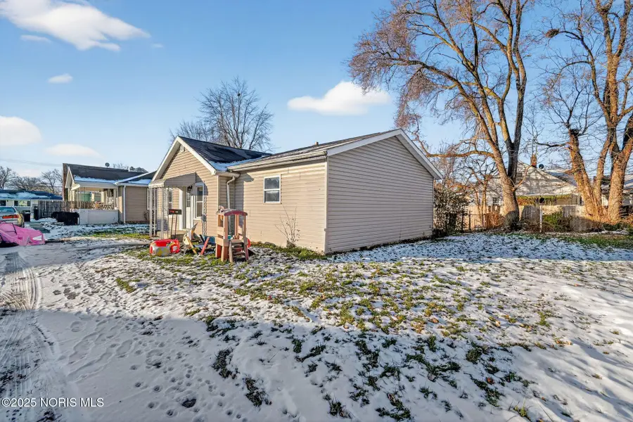 625 Jackson Avenue, Fostoria, OH 44830 - Image #3