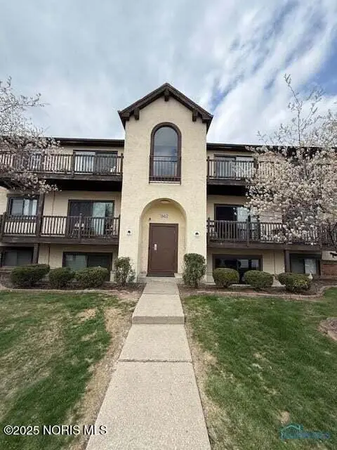 1662 Brownstone Boulevard, Toledo, OH 43614 - Image #1