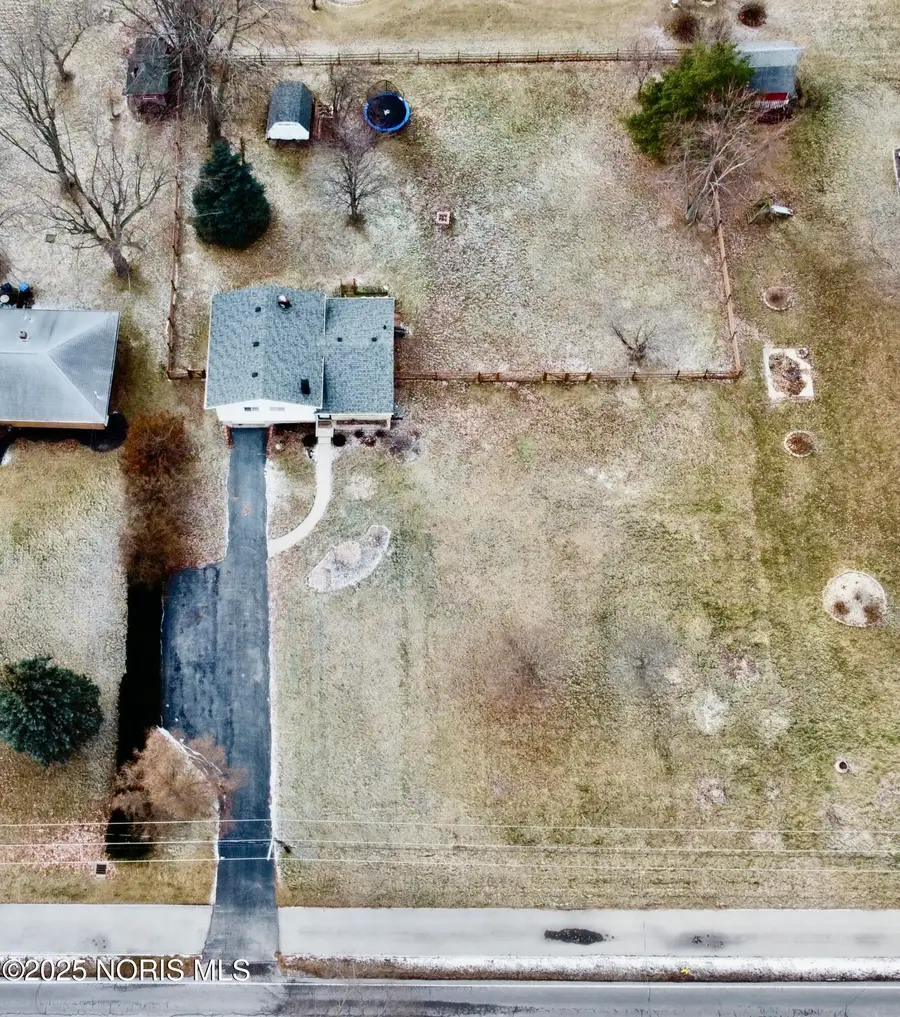 1139 N Stadium Road, Oregon, OH 43616 - Image #3