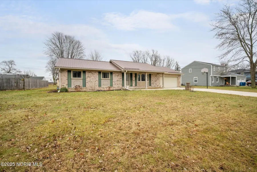 248 Harvest Lane, Oak Harbor, OH 43449 - Image #2