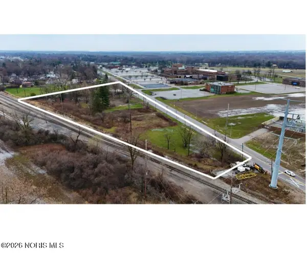 6002 Monclova Road, Maumee, OH 43537