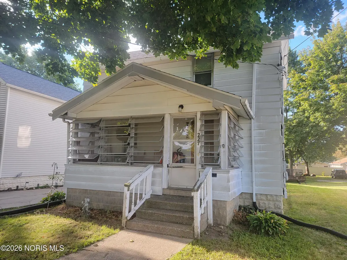 227 Wabash Street, Wauseon, OH 43567 - Image #1