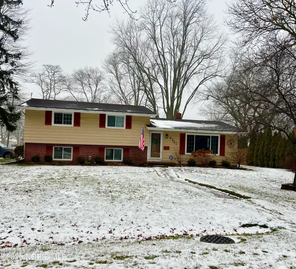 4727 Clover Lane, Toledo, OH 43623