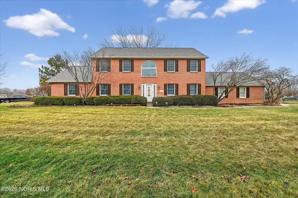 7658 Ginger Gold Drive, Holland, OH 43528