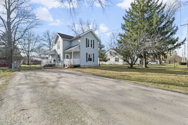 221 Eddy Street, Luckey, OH 43443