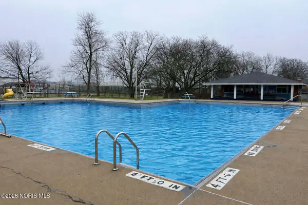 1828 Queenswood Drive, Findlay, OH 45840