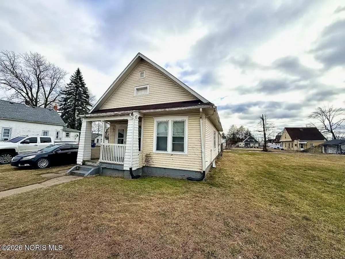 1141 Pinewood Avenue, Toledo, OH 43607 - Image #1