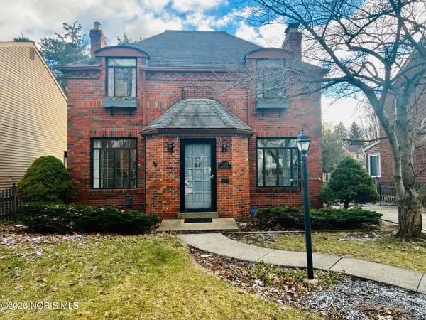 2729 Bradford Drive, Toledo, OH 43614