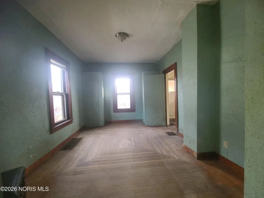 1418 Roosevelt Avenue, Toledo, OH 43607 - Image #3