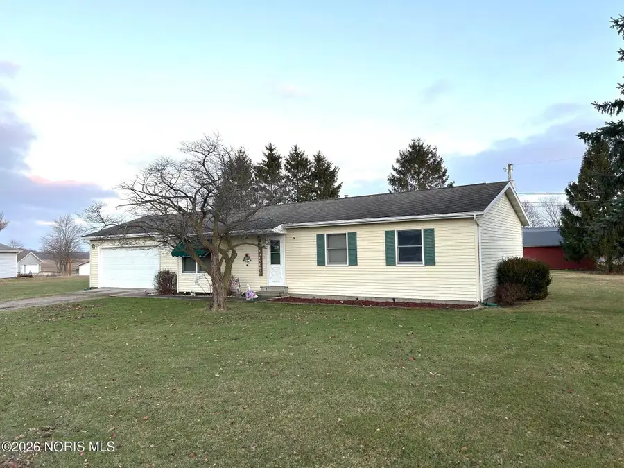 208 Kenny Ray Parkway, Edon, OH 43518 - Image #2