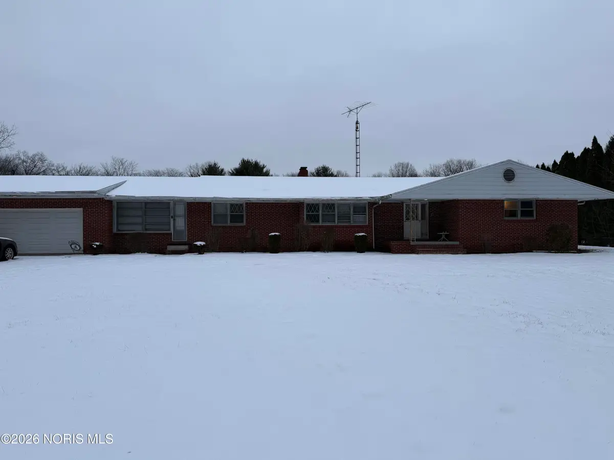 502 N Centennial Road, Holland, OH 43528 - Image #1
