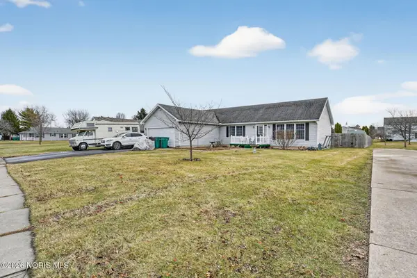 3952 Dalling Drive, Northwood, OH 43619