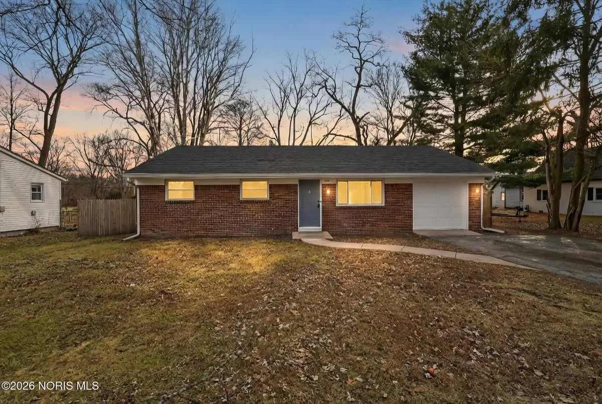 250 Bonaparte Drive, Toledo, OH 43615 - Image #1