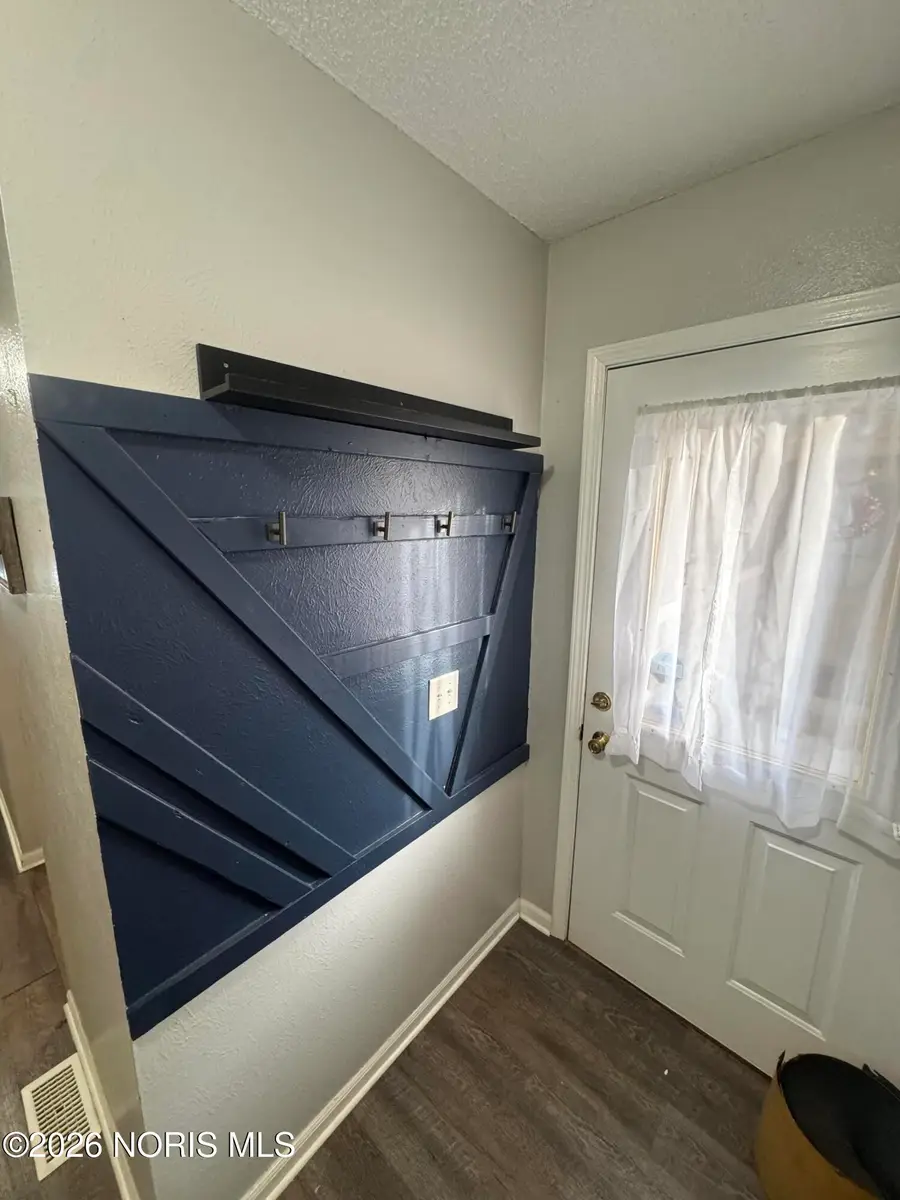 2757 Sweetbriar Court, Toledo, OH 43615 - Image #3